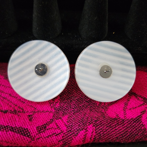 White Acrylic 70s Style Large Button Earrings. - Picture 2 of 7